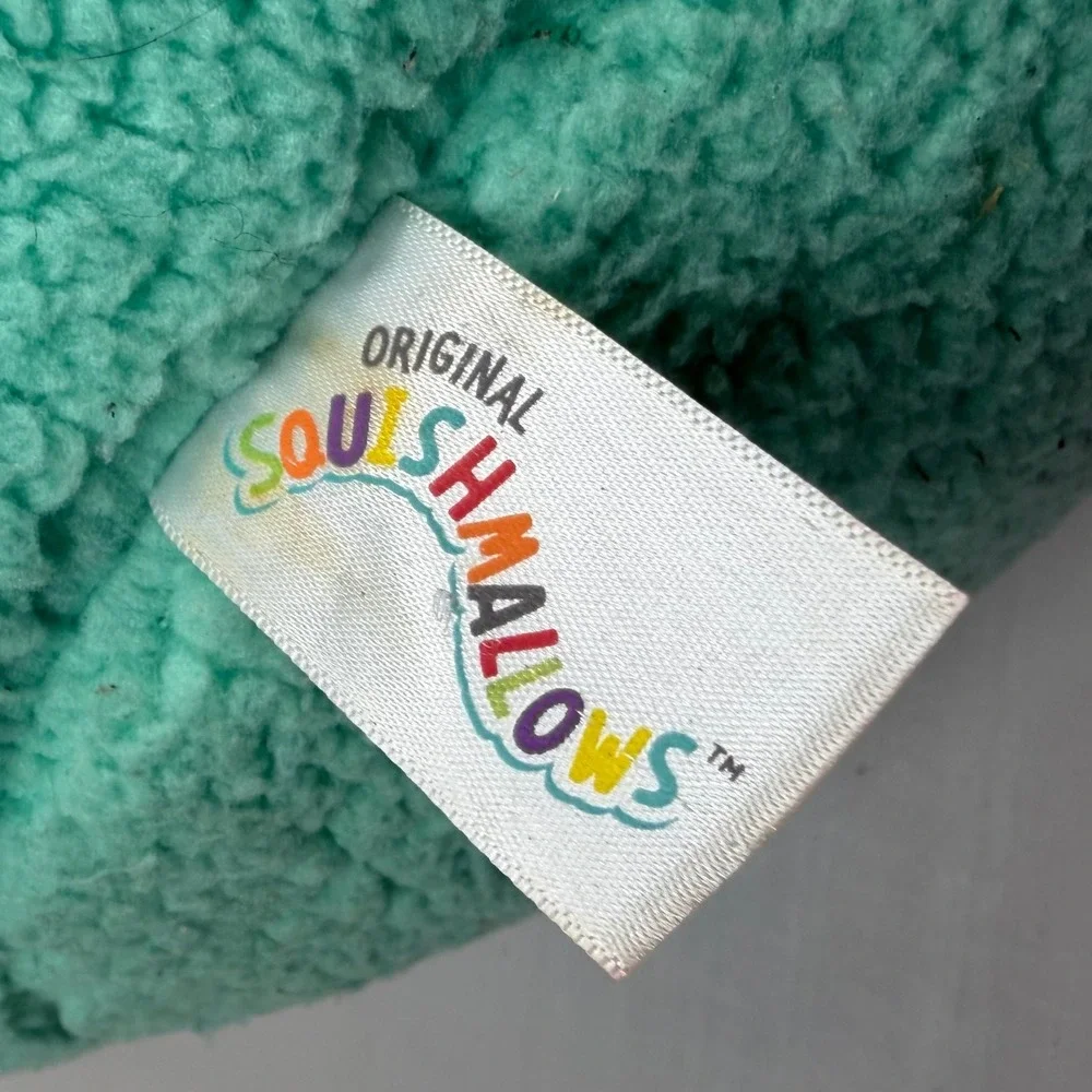 Squishmallows flaw stains